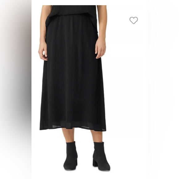 EILEEN FISHER basic black ribbed wool blend A- line skirt